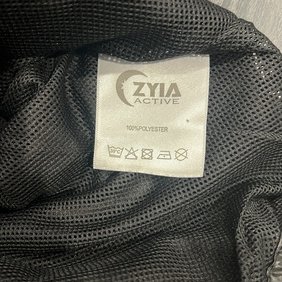 Zyia Active Hoodie Jacket black cheetah animal print size small. - Picture 4 of 4